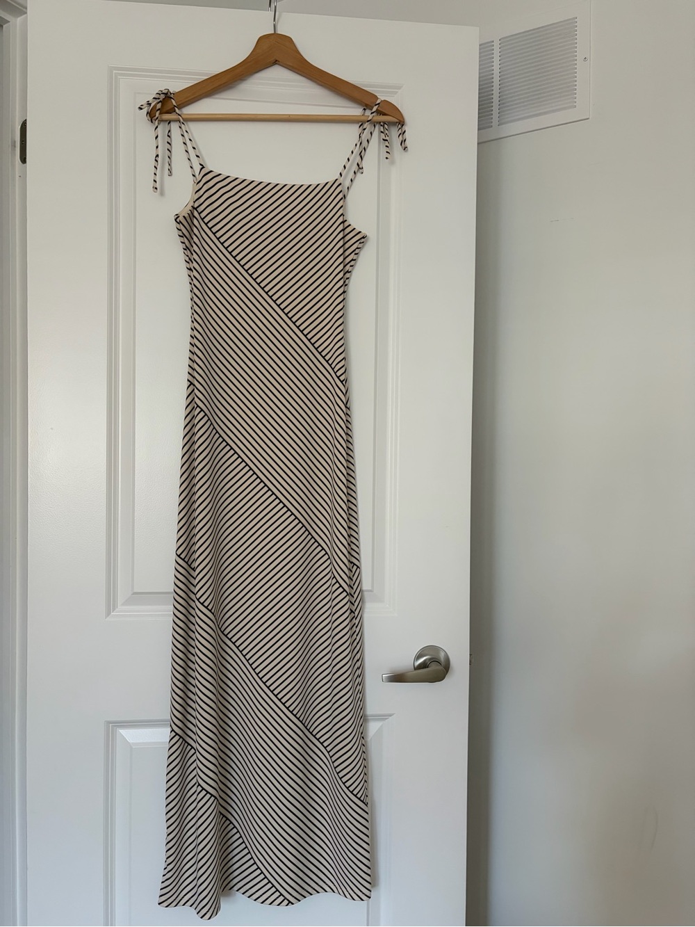 H&M Striped Maxi Dress